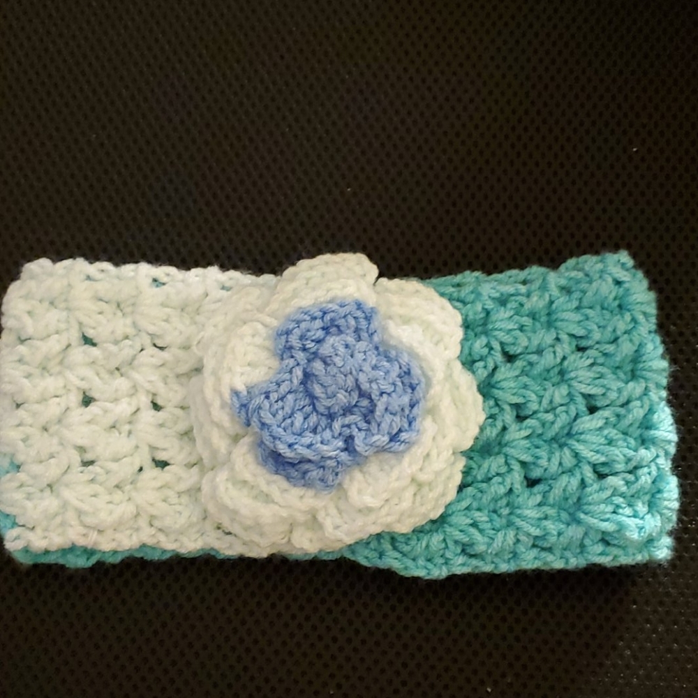 Scarf - Picture 4 of 5